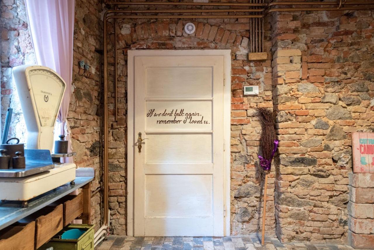 Accommodation At The Folklore Apartment 布拉迪斯拉发 外观 照片
